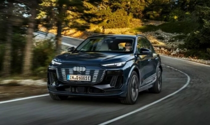 Clip Audi giới thiệu Q6 etron 2024 với sự xuất hiện của Đội trưởng Mỹ